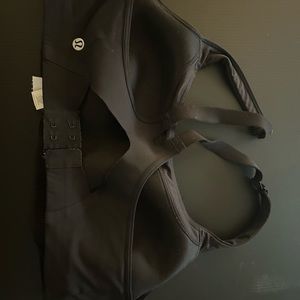 Women’s lululemon bra